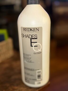 Redken Shades EQ Gloss Processing Solution